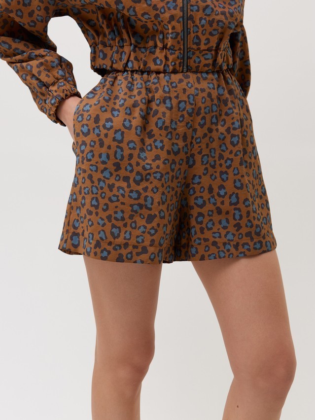 Women's shorts CONTE LS 3731, s.170-84-90, chocolate leo - 6