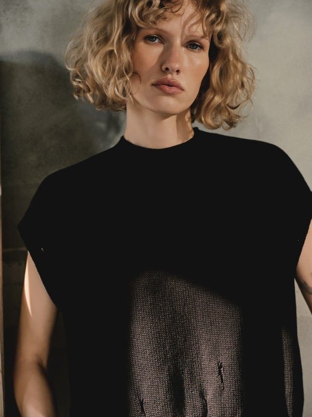 Women's vest CONTE ELEGANT LDK2579, s.170-84, black - 2