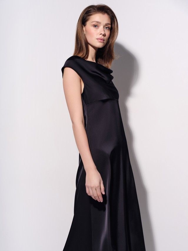 Women's gown CONTE LPL 3526, s.170-84-90, dark blue - 4