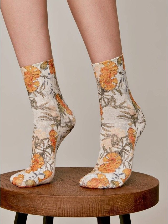 Women's socks CONTE ELEGANT FANTASY, s.23-25, 402 yellow - 1
