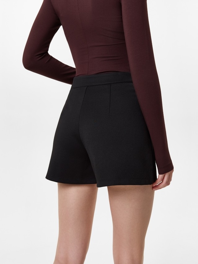 Women's shorts CONTE LS 3222, s.170-90, black - 3