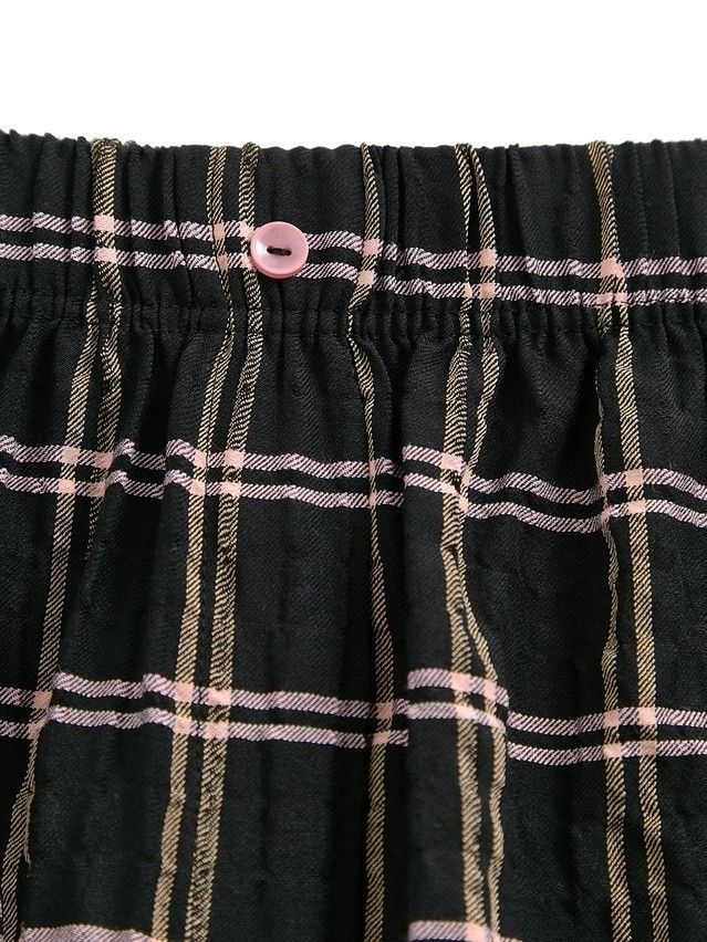 Women's shorts CONTE LS 3471, s.170-84-90, black - 10