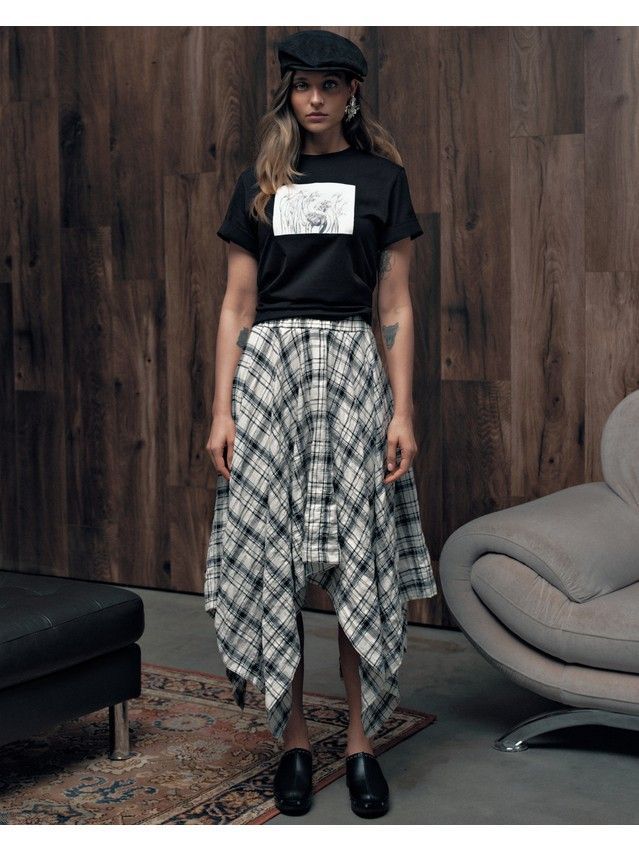 Women's polo neck shirt CONTE LD 3470, s.170-88, black-roses - 1