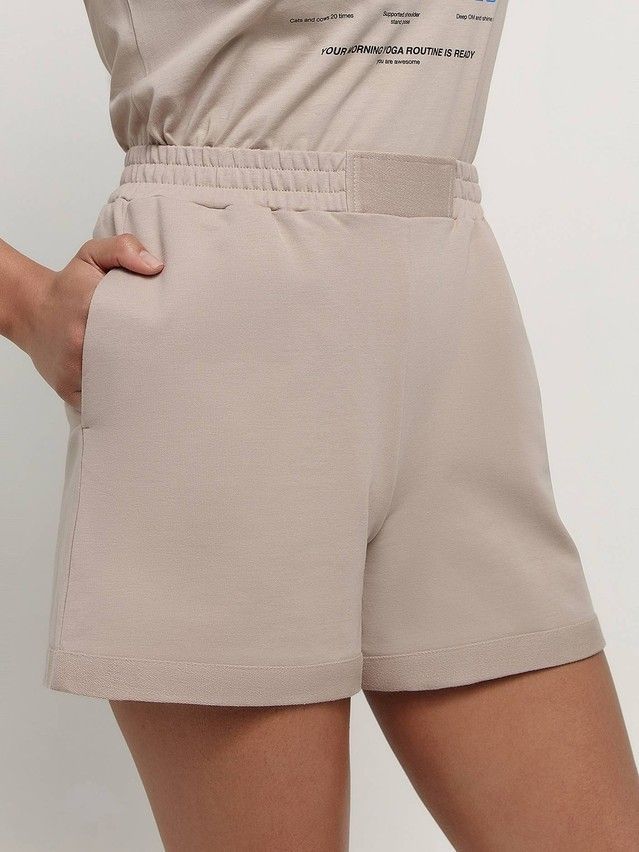 Women's shorts CONTE ELEGANT LS 1638, s.170-94, beige - 2