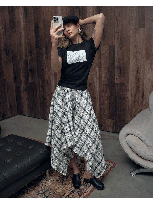 Women's polo neck shirt CONTE LD 3470, s.170-88, black-roses - 2