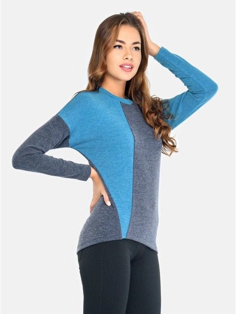 Jumper with a boxy fit and an asymmetric pattern of LD 673