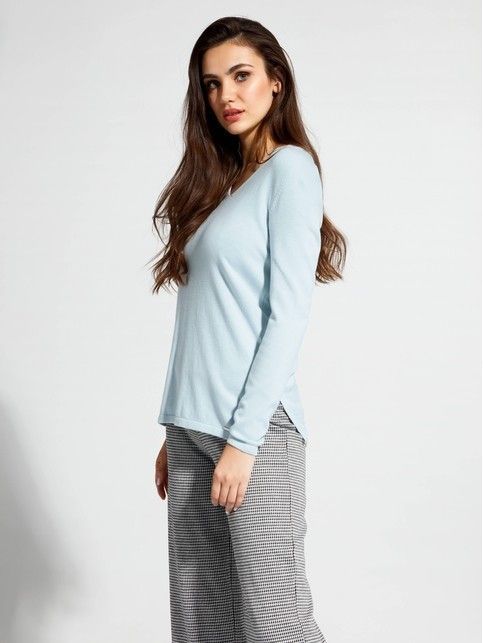 Elongated knitted pullover with side slits LDK 056
