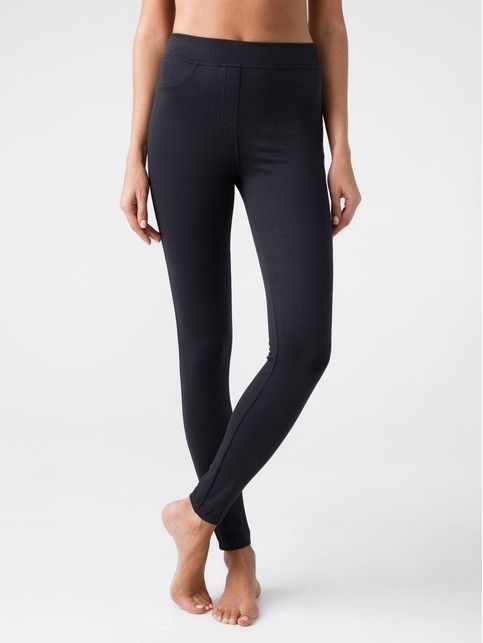 Modeling jeggings with a high rise ALEKSA NEW