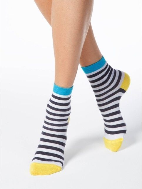 Cotton socks with straps pattern