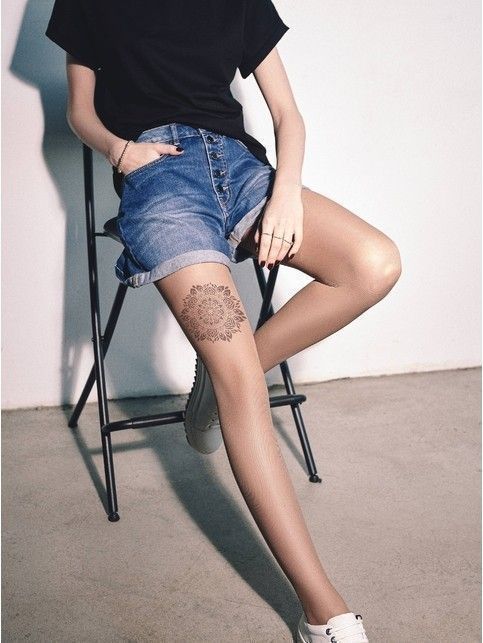Limited tights with a tattoo pattern 