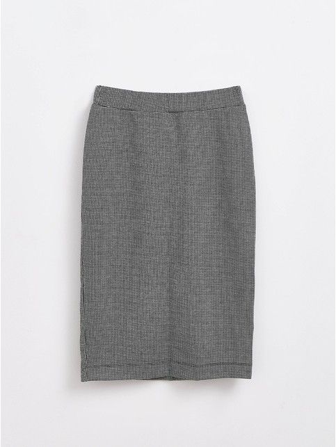 Skirt of a straight silhouette in a small 