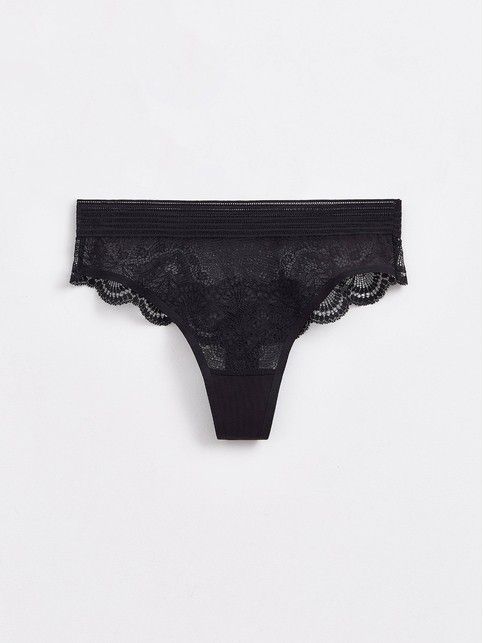 Briefs 