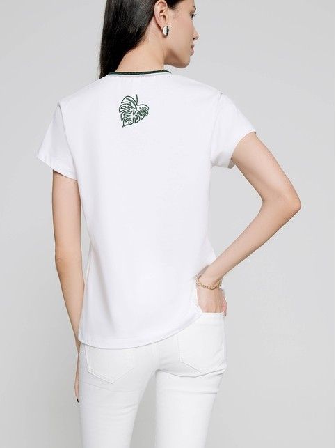 White t-shirt with shining embroidery LD 1107
