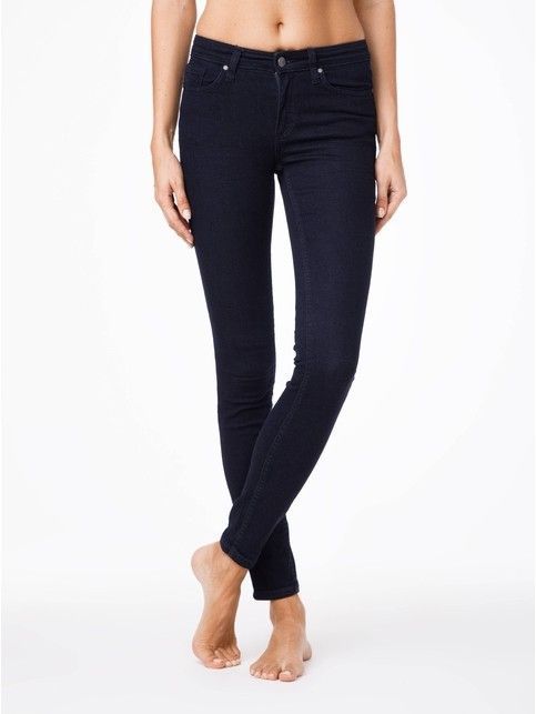 Modeling jeans Skinny with a medium fit 623-100R