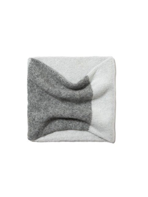 Snood scarf made of yarn with mohair and wool