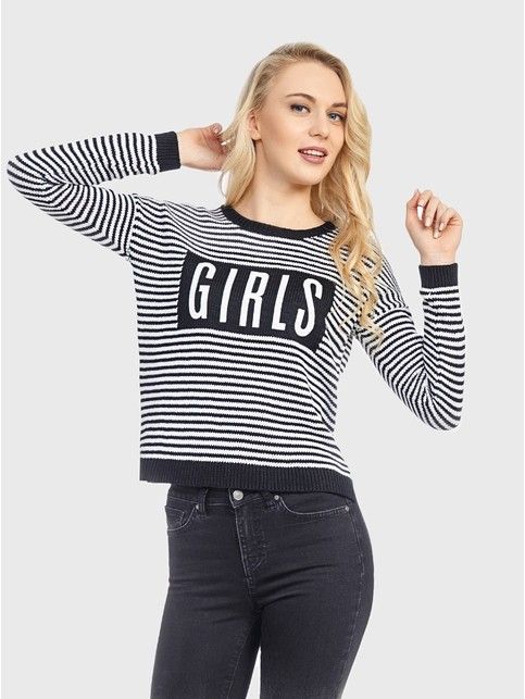 Free-cut knitted jumper with side slits LDK 012