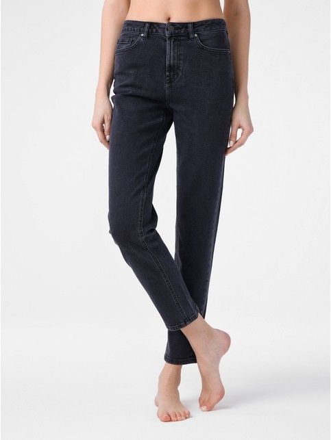 Eco-friendly jeans Relaxed Mom with a high fit CON-137B