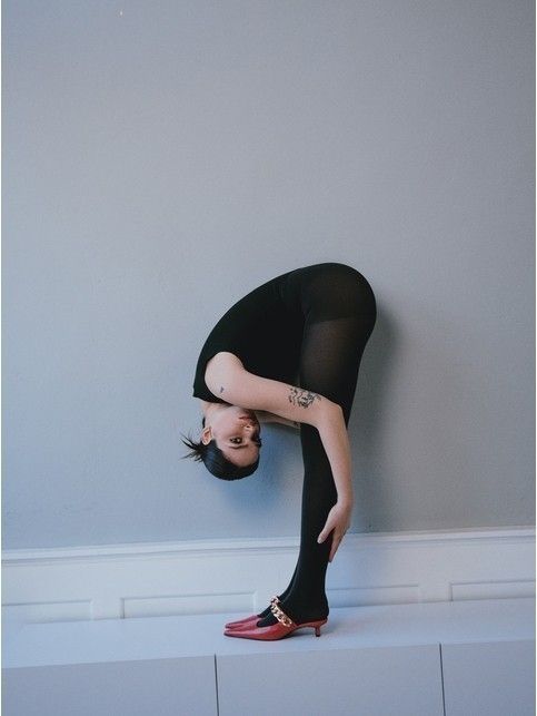 Opaque matte tights with slimming effect VELOUR ACTIVE 100 Lycra®