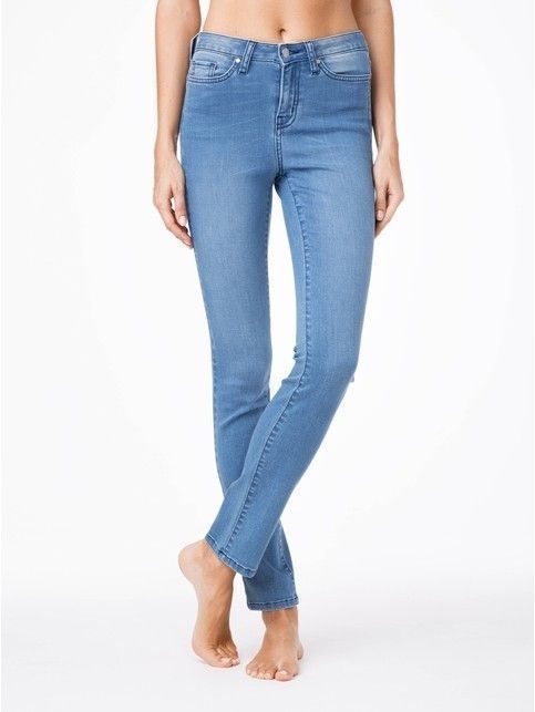 Ultra-comfortable straight jeans with a high fit CON-47 Lycra®