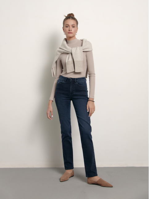 CON-377 High Rise Straight Leg Jeans