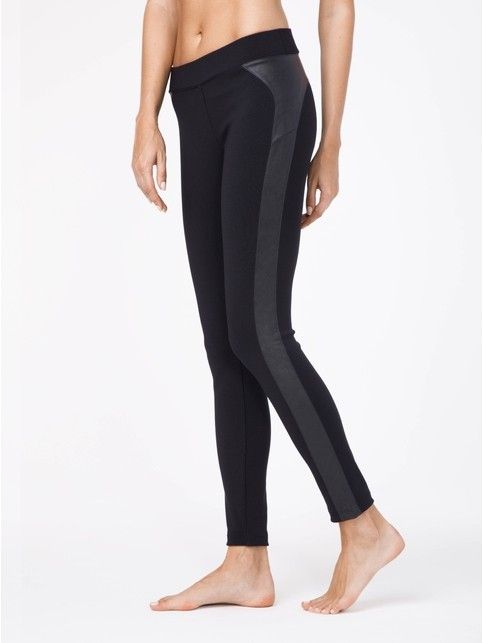 Trendy leggings with lampas made of artificial leather DIVA