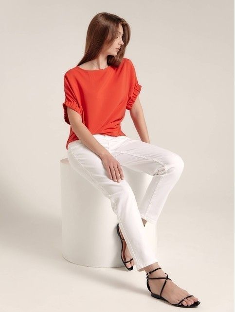 Loose fit blouse with accent sleeves LBL 1195
