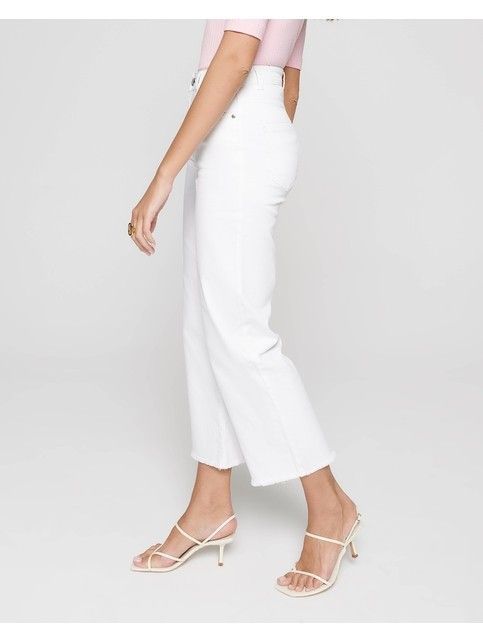 Cropped denim trousers with high rise and raw edge CON-243