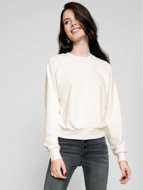 Ultra-soft white sweatshirt LD 1106