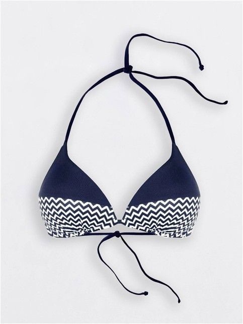 Bikini top with triangular cups 