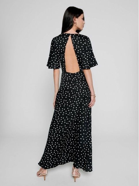 Long dress with slits and open back made of premium viscose 