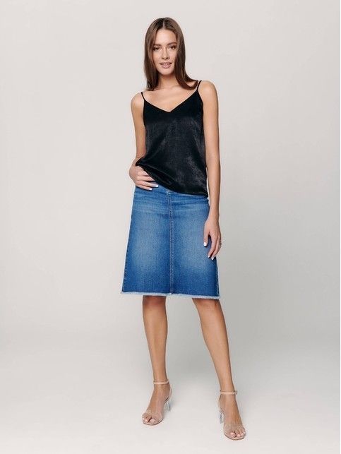 Top of light satin fabric with LTT 1176 velvet effect