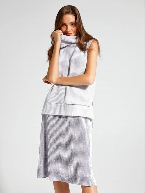 Knit wool vest without sleeves LDK 071