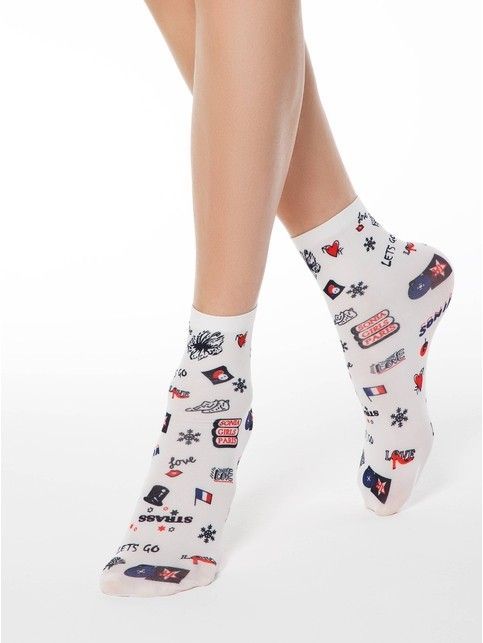 Socks with a bright print FANTASY 70