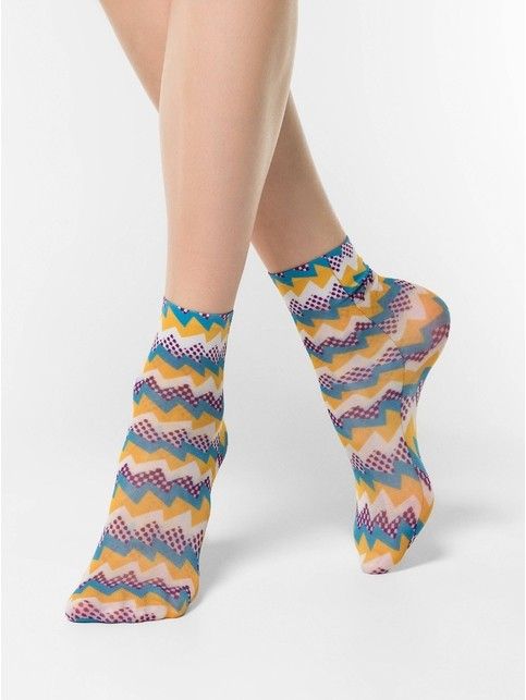 Limited edition socks with Zigzag print