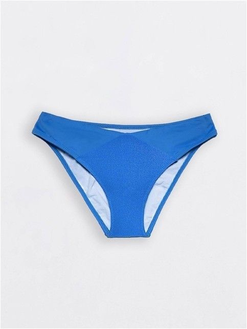 Slip-on panties with a shimmering sheen PAOLA