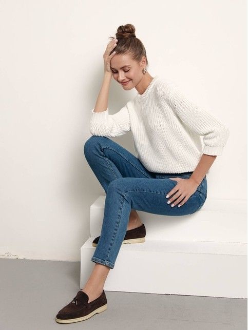 CON-368 High Rise Slim Jeans