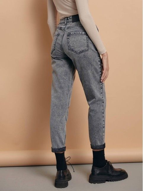 Mom Fit High Rise Jeans CON-361