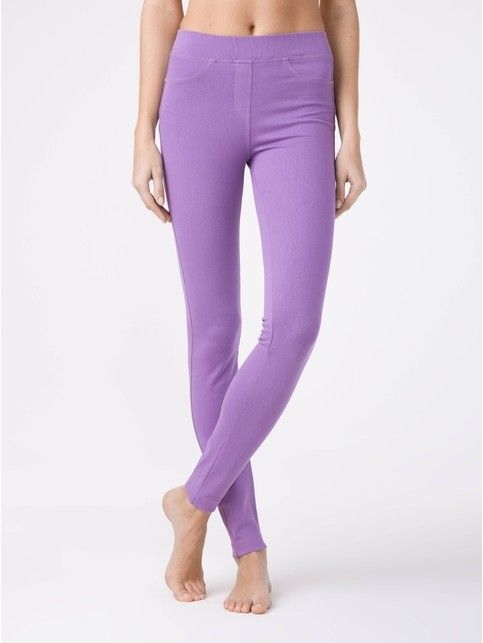 Modeling jeggings with the 