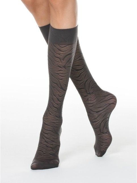 Knee socks with an animalistic pattern SAHARA